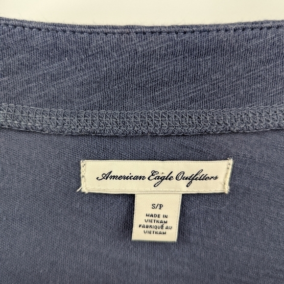 AMERICAN EAGLE Studded Short Sleeve Tee - Picture 3 of 6